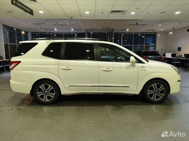 SsangYong Stavic 2.0 AT, 2014, 56 050 км