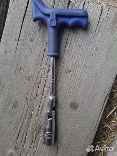 Свечной ключ Королла