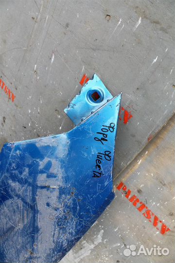 Крыло переднее левое Форд Фиеста