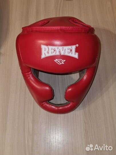 Шлем для единоборств