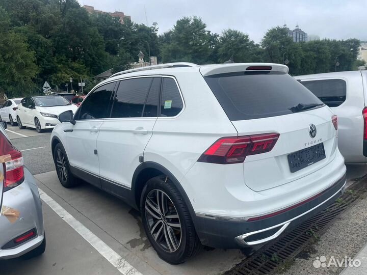 Volkswagen Tiguan 2.0 AMT, 2021, 35 000 км