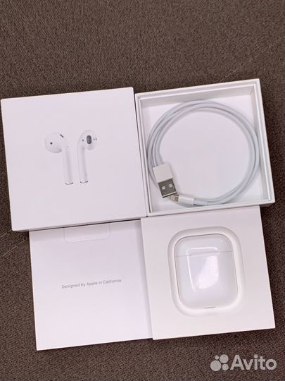 AirPods 2 Полный комплект На гарантии Оригинал
