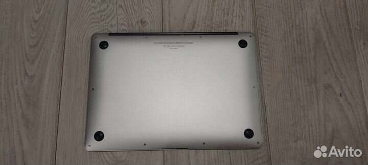 Apple MacBook Air 13 2011 A1369