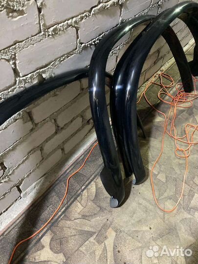 Проставки колесные на Л/К 200 с расширителями арок