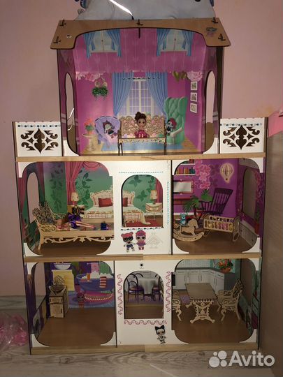 Домик кукольный