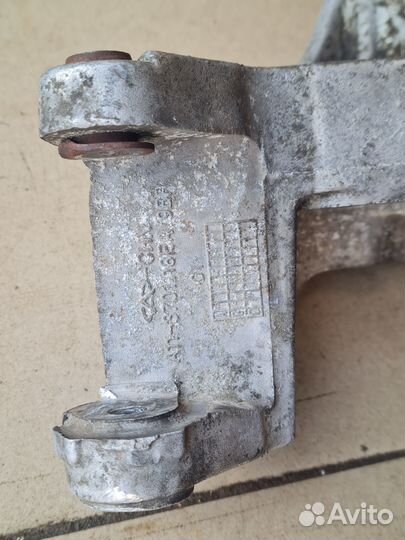 Кронштейн генератор Chery Fora Vortex Estina A21