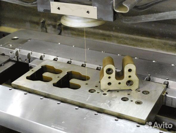 Изготовление деталей на эрозионном станке