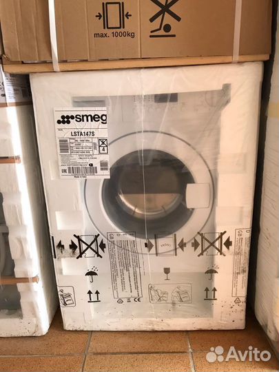 Стирально-сушильная машина Smeg lsta147S