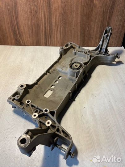 Подрамник Volkswagen Passat B6 BSE 1 2008