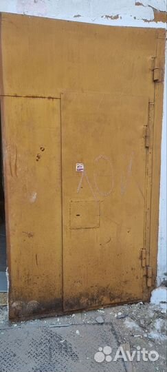 Ворота гаражные бу
