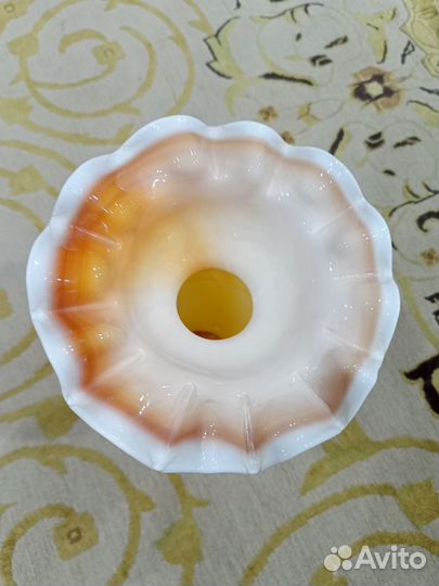 Ваза Красный Май сульфидное стекло СССР