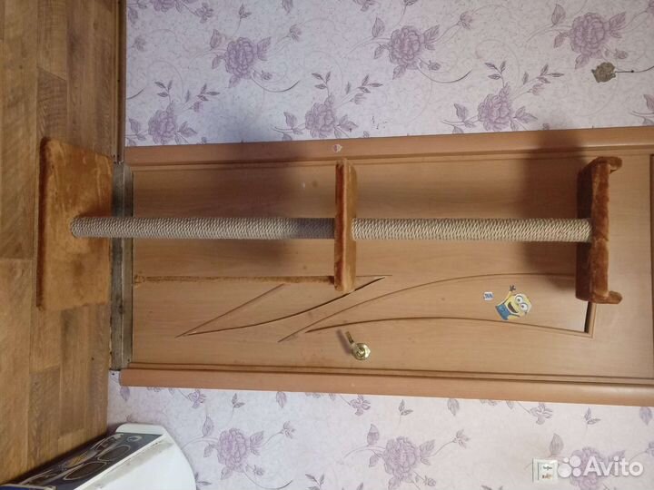 Когтеточка с лежанкой для кошки