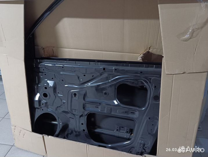 Дверь передняя правая Toyota Land Cruiser Prado