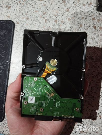 Жесткий диск на 500 гб две штуки