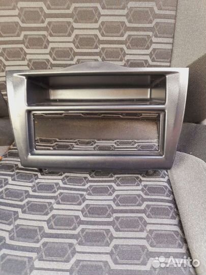 Рамка штатная Лада Гранта FL