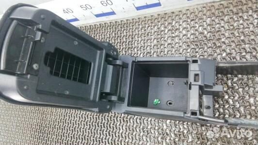 Подлокотник центральный mitsubishi lancer 10 (CDN2