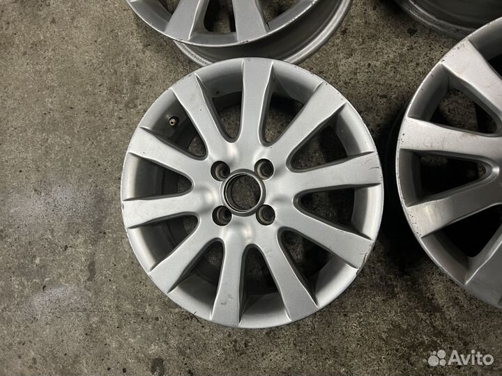 Литые диски 4x100 Solaris Kia Rio R15 Ровные