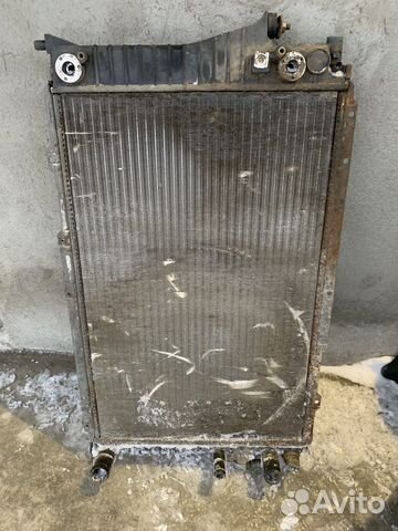 Радиатор основной Audi 100 c4 2.3 АКПП