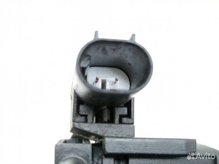 Форсунка стеклоомывателя Mercedes-Benz E-Class