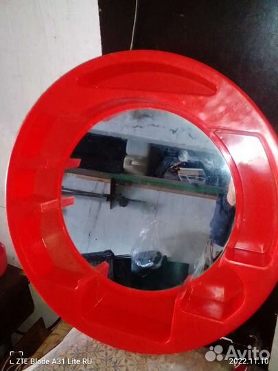 Зеркало для ванной комнаты