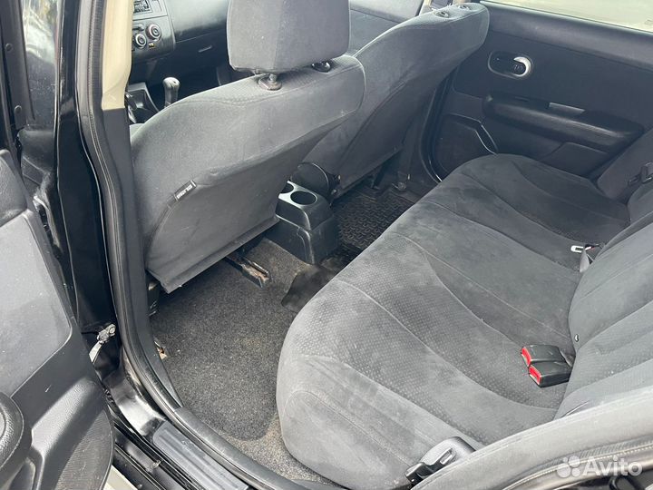 Nissan Tiida 1.6 МТ, 2010, 242 700 км