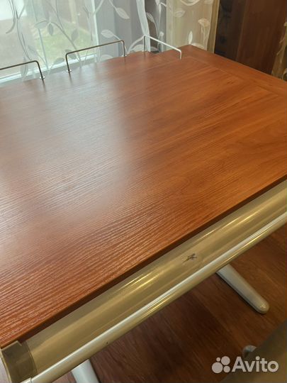 Комплект растущей мебели парта+стул для школьника