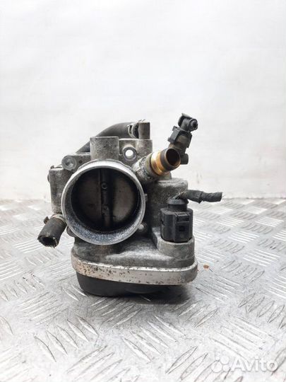 Дроссельная заслонка Opel Vectra хэтчбэк 5 дв. 1.8