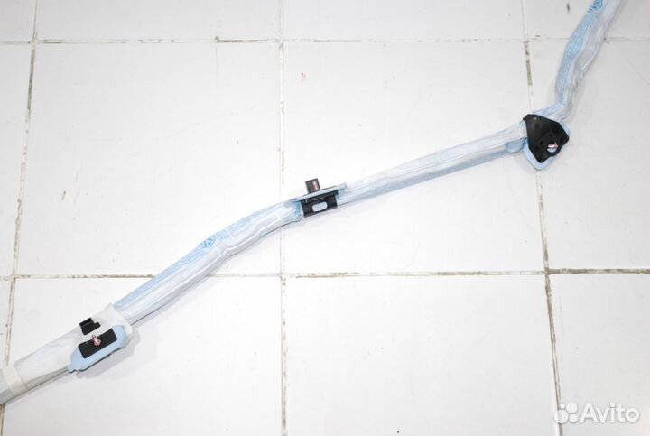 Шторка безопасности левая Volkswagen Passat B6 2.0