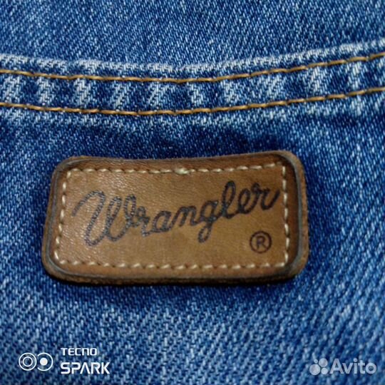 Джинсы Клёш Wrangler made in Malta