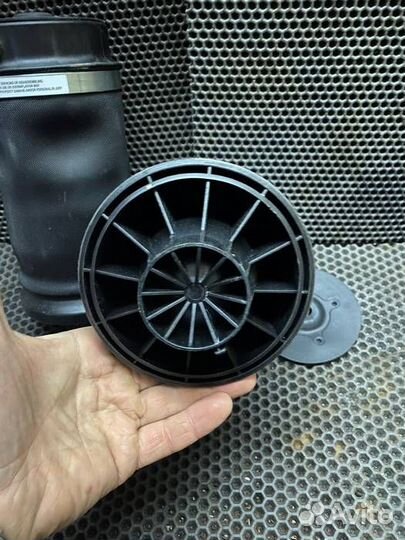 Пневмобaллoн задний Mерседес 164 166