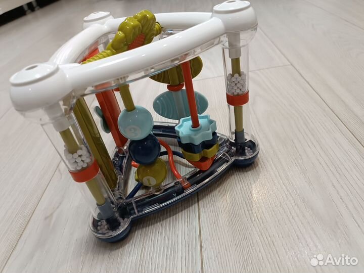 Развивающие игрушки бизиборд