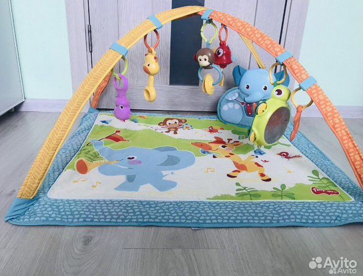 Игровой развивающий детский коврик