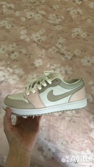 Джорданы женские