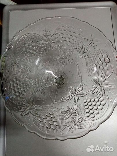 Фруктовница На Ножке, Неман