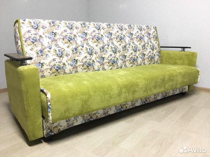 Диван