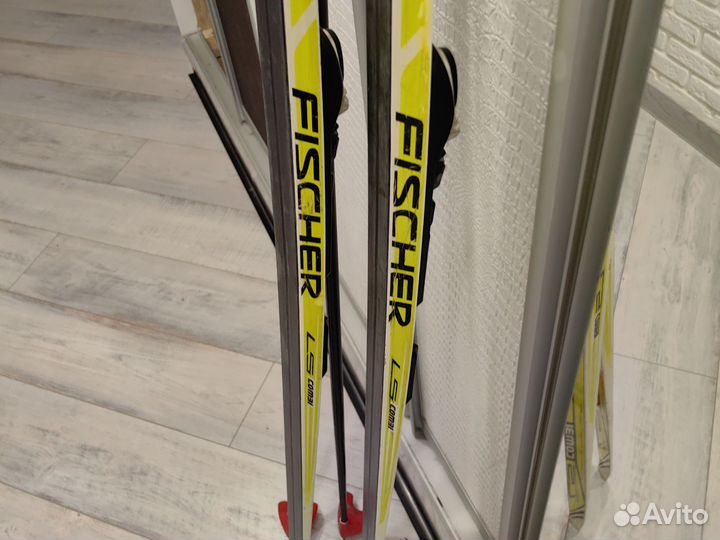Беговые лыжи fischer