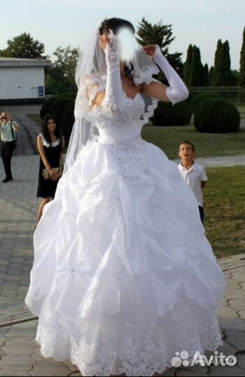 Платье свадебное
