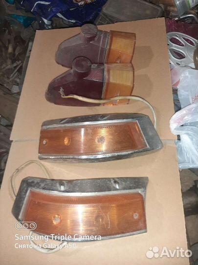 Задние стопы Волга 21