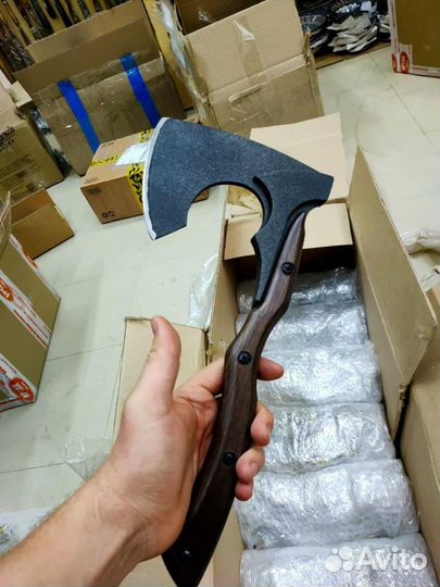 Топор кованый