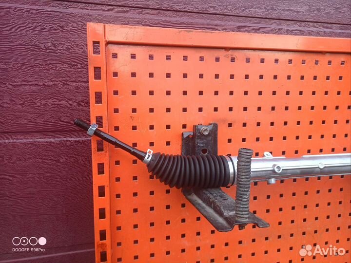 Рулевая рейка