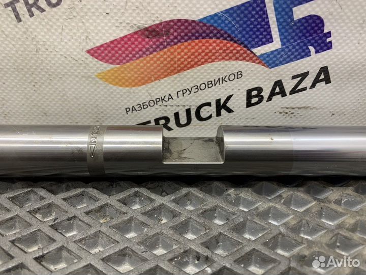 1325334017 Шток вилки кпп ZF Daf XF105