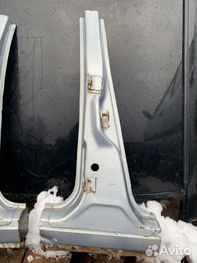 Priora 2170 средняя стойка правая