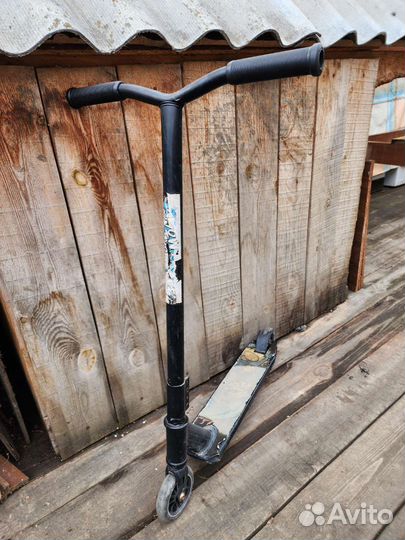 Трюковой самокат