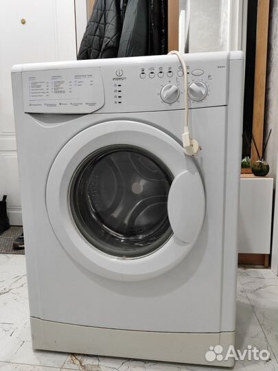 Стиральная машина indesit wsl102
