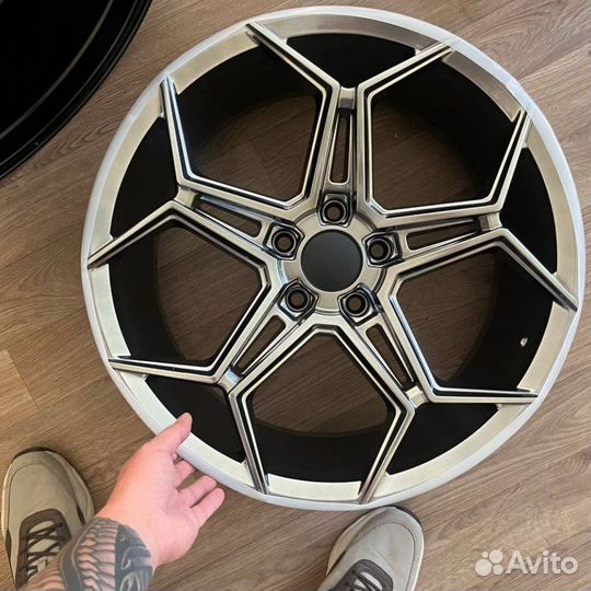 Диски R20 Lixiang L8