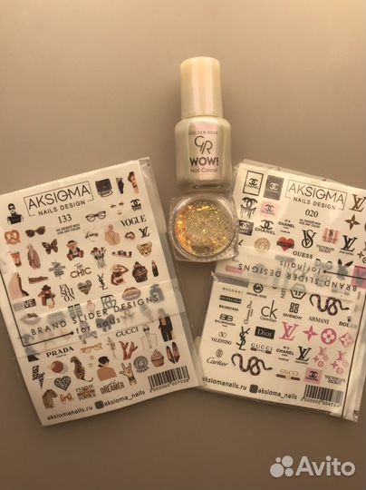 Набор для ногтей: лак, наклейки, блёстки