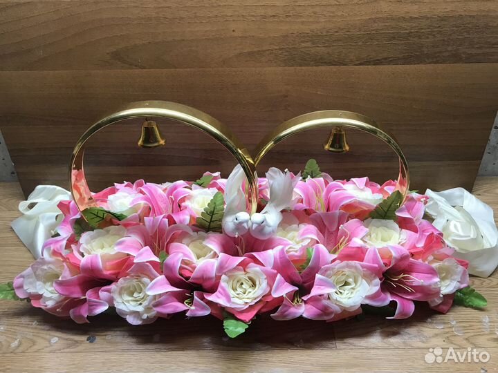 Свадебные украшения на авто