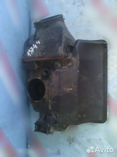 Корпус воздушного фильтра Renault Duster 2012