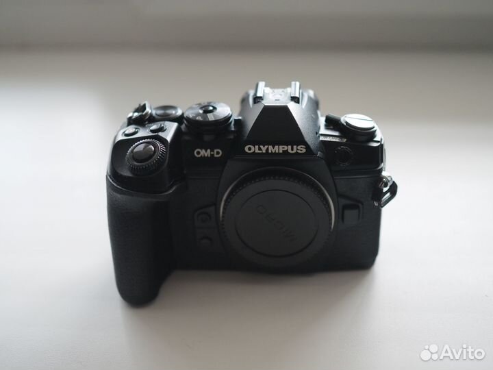 Фотоаппарат Olympus om d e m1 Mark II