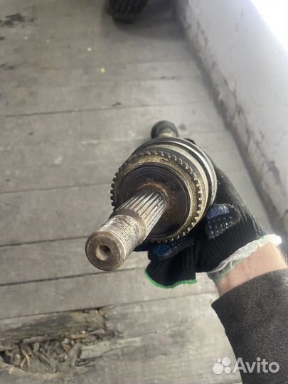 Привод правый lancer 9 1.6